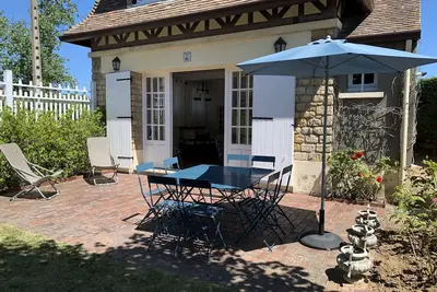 Image de Villa avec Jardin à Cabourg, Proche Plage et Centre