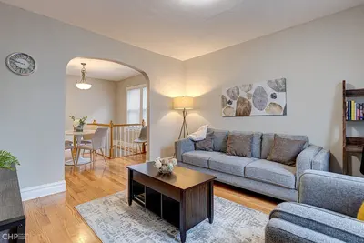 Image de Spacious 3br Duplex for Groups-Near Airport & Downtown-Cozy & Quiet