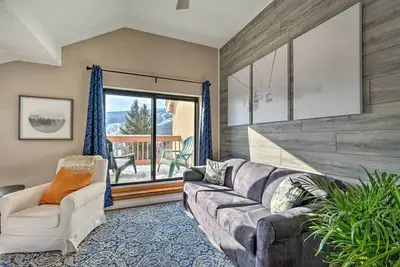 Image de Renovated Dover Condo - Steps to Ski Shuttle!