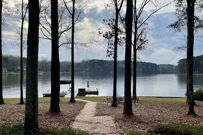 Image de Lake Oconee Breathtaking Sunsets and Tons of Lake Frontage