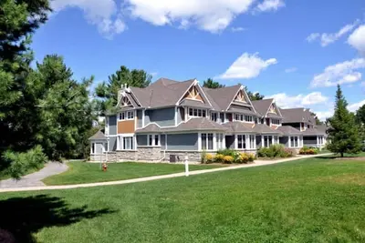 Image de Luxury Muskoka Villas With All The Amenities