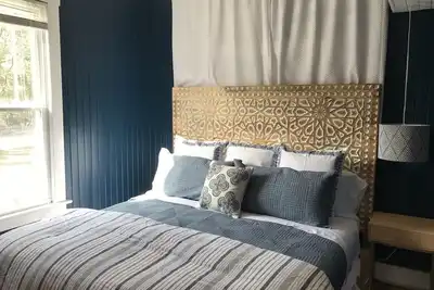 Image de Anchor Inn: Walk to Tubbys, Near Thunderbolt Marina