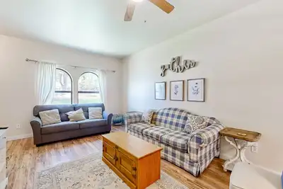 Image de Blue Casa Rio | Riverfront oasis with private beach, deck & fire pit