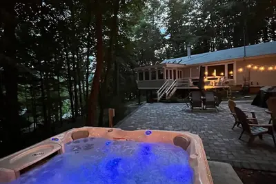 Image de North Star Ranch in the Woods. Secluded, fast wifi, hot tub & many amenities.