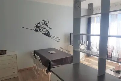 Image de Charmant T2 avec coin cabine, parking et casier à skis - Bolquère