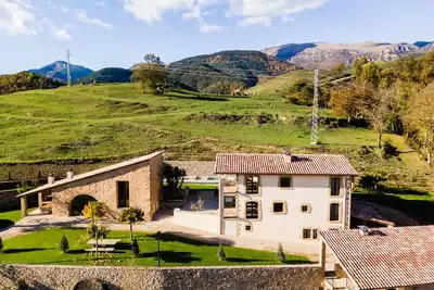 Image de Cozy mountain house in the Pyrinees
