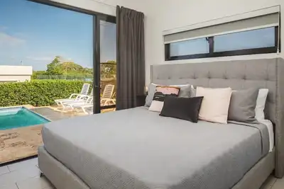 Image de Private 2 bedroom, 2 bath Villa sleeps 2-4 guest