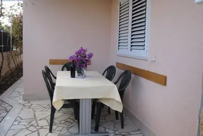 Image de Appartement de vacances pour 5 personnes env. 40 qmà Rogoznica, Dalmatie (Nord de la Dalmatie)