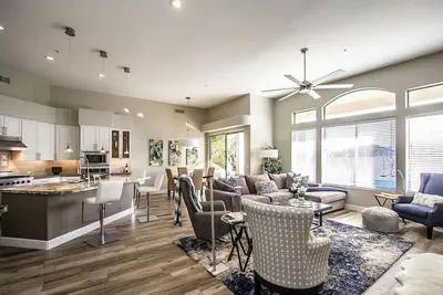 Locations a \"10\"! and remodeled! .