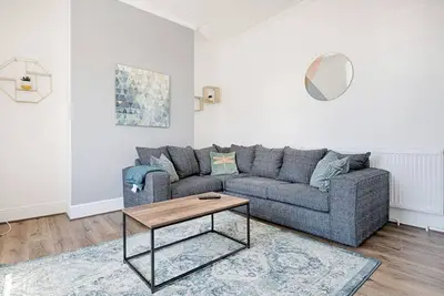 Image de 4 bed executive style house-Home away from Home