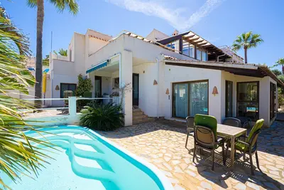 Villa Casa Colina avec piscine et Wi-Fi