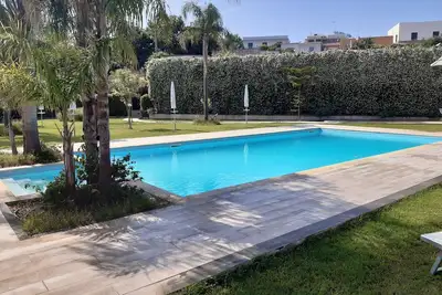 Image de Elegant and comfortable apartment with terrace and swimming pool