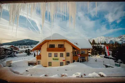 Cozy apartment near the center Seppi by MoniCare