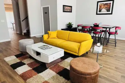Image de 3 Br. 3ba. Immaculate Townhome In Draper