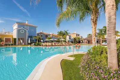 Image de Superbe appartement à Estepona avec.