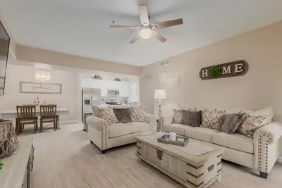 Image de East Mesa Luxurious, Fully Furnished Vacation Or Short Term Rental