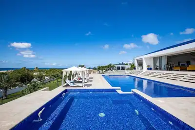 Image de Chef included by Fantasia Villas: Villa El Grande Azure