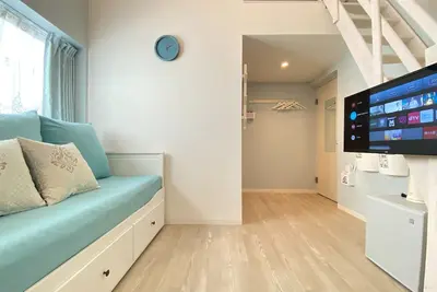 Image de M Tiffany Blue Newly built Westernstyle buildin / Osaka Ōsaka