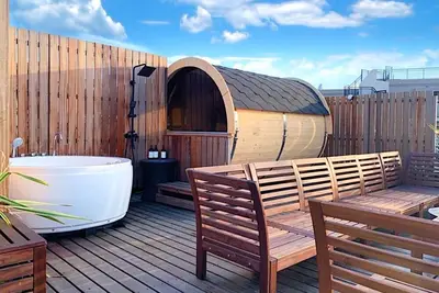 Image de 1minute walk to the sea | Sauna Bbq | Isshiki Bea - Hayama Theterrace House / Miura-gun Kanagawa