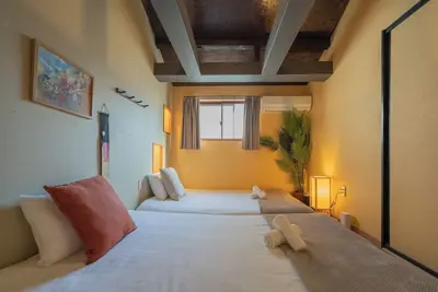 Image de Daikokuchou 4 mins walk to station  Max 8 ppl - Daikokucho Detached House 2f 3f / Osaka Ōsaka