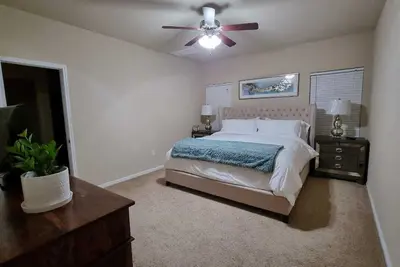 Image de Comfy 4 Bedroom Home