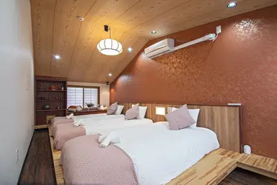 Image de Emi  5 minutes walk to Ebisucho Station  - Huimei / Osaka Ōsaka