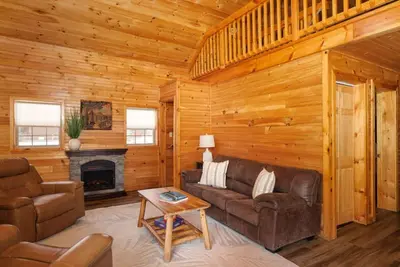 Image de Oak Premier: Family Rustic Log Cabin