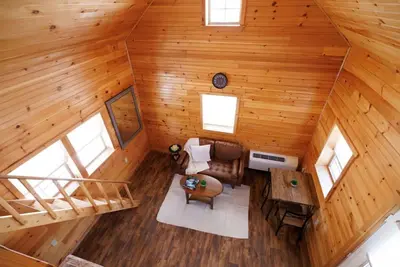 Image de Pine Suite: Charming 1br Log Cabin