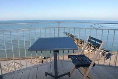 Image de Wimereux digue: Magnifique logement T3 face mer avec terrasse
