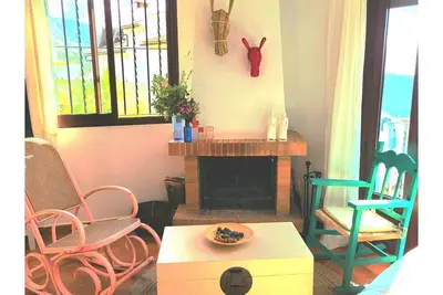 Image de Bright apartment with views and fireplace in Benaocaz