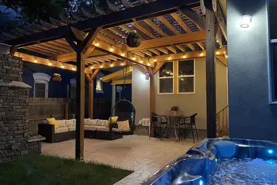 Image de Sunnyside Up - Hottub! - Great Location! - Low Cleaning Fees!