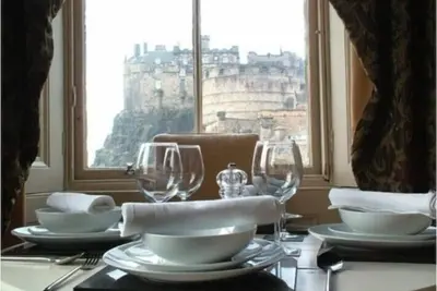 Image de The Castle Esplanade Residence