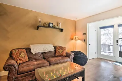Image de The Cottages: Ski-In/Ski-Out Condo at Eagle Point!