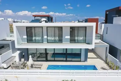 Image de 4 Bedr. Luxury Villa - Walking Distance to the Beach