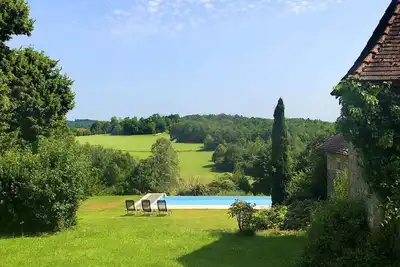 Image de Villa Le Creyssac - 8 people - Magnificent garden and swimming pool