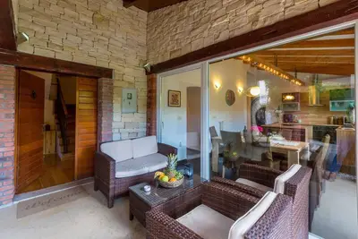 Image de Maison de vacances avec piscine et climatisation