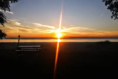Image de Lake Huron Beach Sunrise Suite Retreat