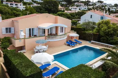 Image de ***Son Bou Villa*** 4 Bedrooms | Private Pool | Free A/C | Free Wifi | Bbq