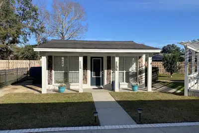 Image de Relax by the Gulf Coast, just 8 mins from Gulfport Beach