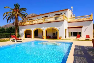 Image de ***Javea Villa*** 5 Bedrooms | Private Pool | Free A/C | Free WiFi | Bbq | Pool Table