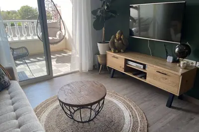 Image de Cozy 2 bedroom and 2 bathroom Apartment