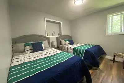 Image de Lafontaine Beach House - Hot Tub & Sauna