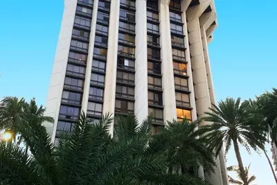 Image de 2 bed/2bath Luxury Waikiki Resort-Walking to beaches