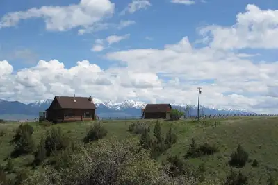 Image de Blaine Creek Log Cabin with Spectacular views!