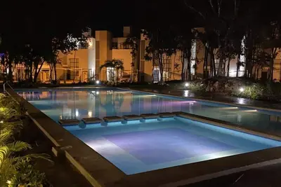 Image de Entire House