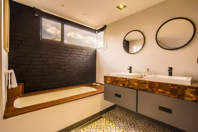 Image de Beautiful Modern Apartment in Provenza