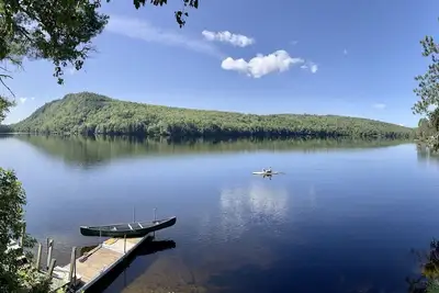 Image de Lakefront ski house with amazing views! Near Sunday River, Bethel, and Mt. Abram