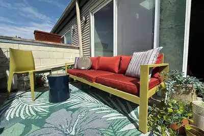 Image de East Village 4-Level-House With 5 Baths & Covered Attached Garage