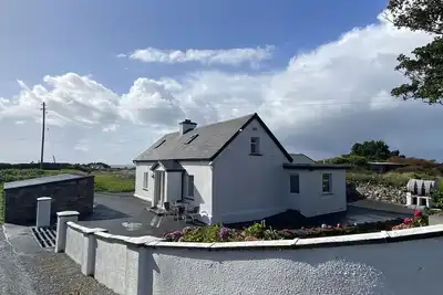 Cottage 397 - Carna - sleeps 4 guests  in 3 bedrooms