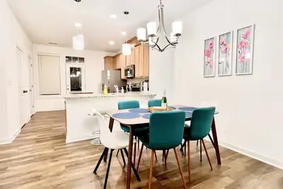 Image de 3br Luxury Townhouse with Charlotte city view